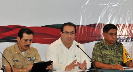 Veracruz, preparado para la llegada de la tormenta tropical Barry: Javier Duarte