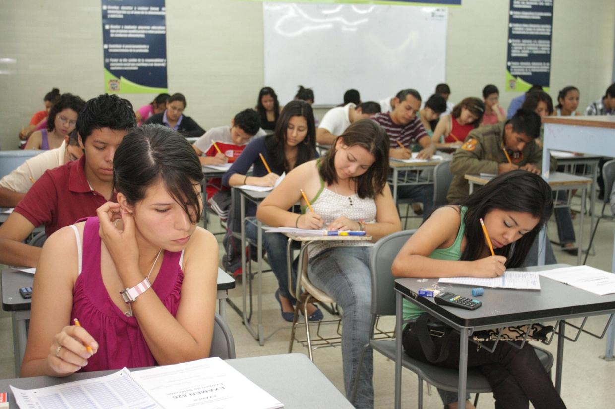 Anuncia la UV nuevas fechas para examen de admisión