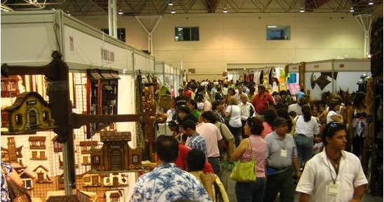 Artesanos invitan a la Expo Tlaqueparte 2013 en el World Trade Center de Boca del Río