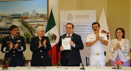Veracruz se mantiene a la vanguardia en protección civil para garantizar la integridad de los veracruzanos: Javier Duarte