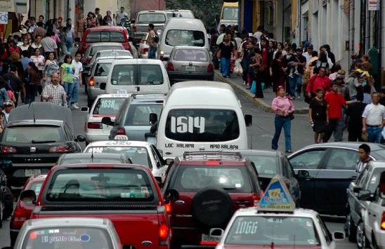 Posible aplicación del Hoy No Circula a automóviles particulares: Óscar Guzmán de Paz