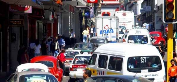 Transportistas piden “Hoy no circula” para vehículos particulares