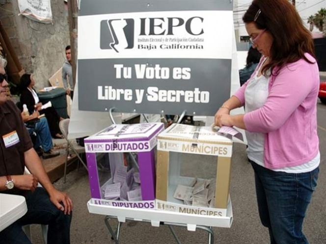 Se mantiene diferencia de tres puntos en BC, con el 95.6% del cómputo