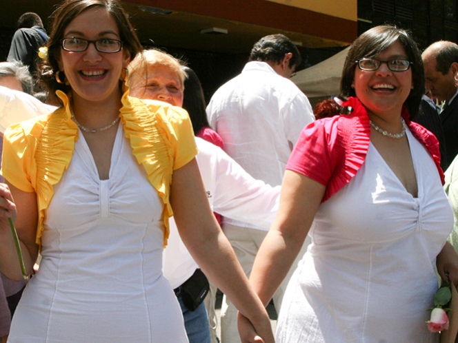 Congreso de Colima avala bodas gay en todo el estado