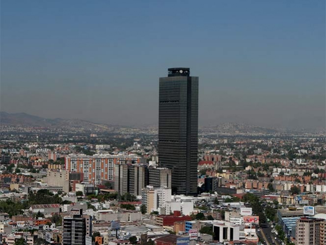 Crecen 45.8% pérdidas de Pemex y recorta meta de producción