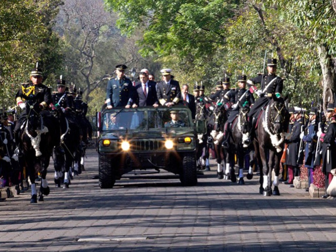 Peña Nieto reconocerá a mandos de las Fuerzas Armadas