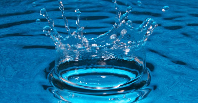 Proporciona CAEV materiales de desinfección de agua en la región de Zongolica