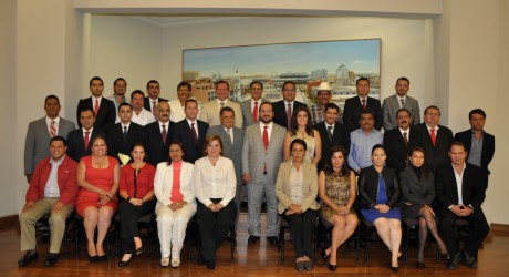 Se reúne Javier Duarte con diputados electos