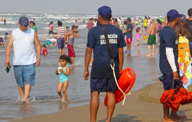 Mantiene PC vigilancia en playas de Veracruz