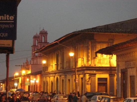Coatepec, destino seguro y sin riesgos para ciudadanos y visitantes: Alcalde