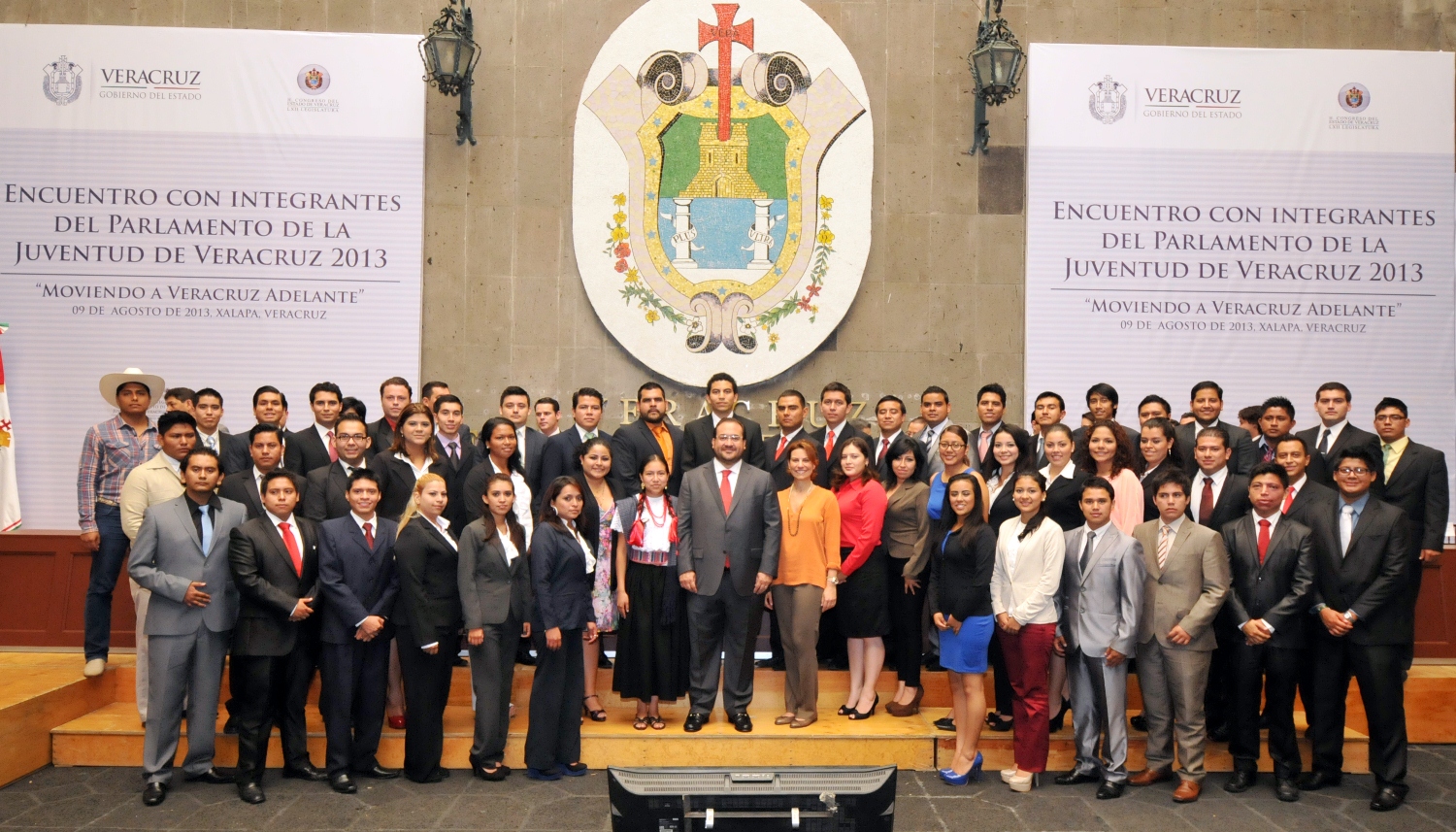 Inversión millonaria para proyectos en apoyo a los jóvenes: Javier Duarte
