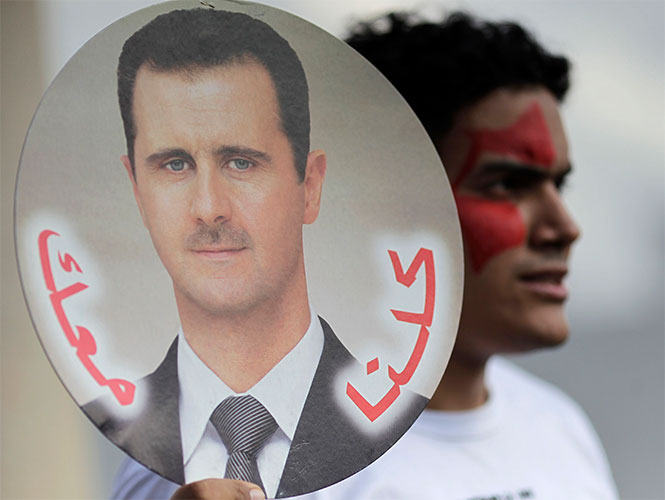 Presidente sirio niega uso de armas químicas a televisora de EU