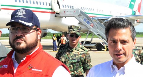 Recorre el presidente Enrique Peña y gobernadores de Veracruz y Tamaulipas, zona afectada por Ingrid