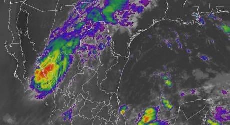 Lluvias moderadas por la tarde-noche; aumentarán en los próximos días