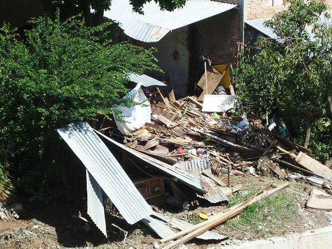 Cuantifican en Guerrero 53 mil viviendas afectadas por ‘Manuel’