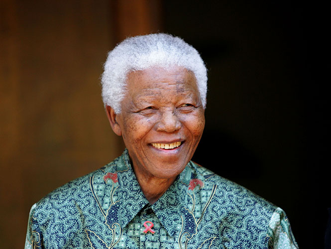 Revela nieto de Mandela que su abuelo se encuentra «vibrante»
