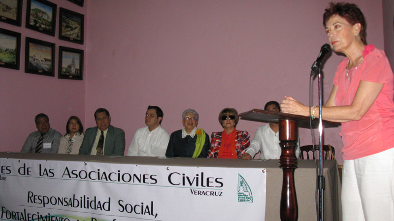 Este es el mes de las asociaciones civiles