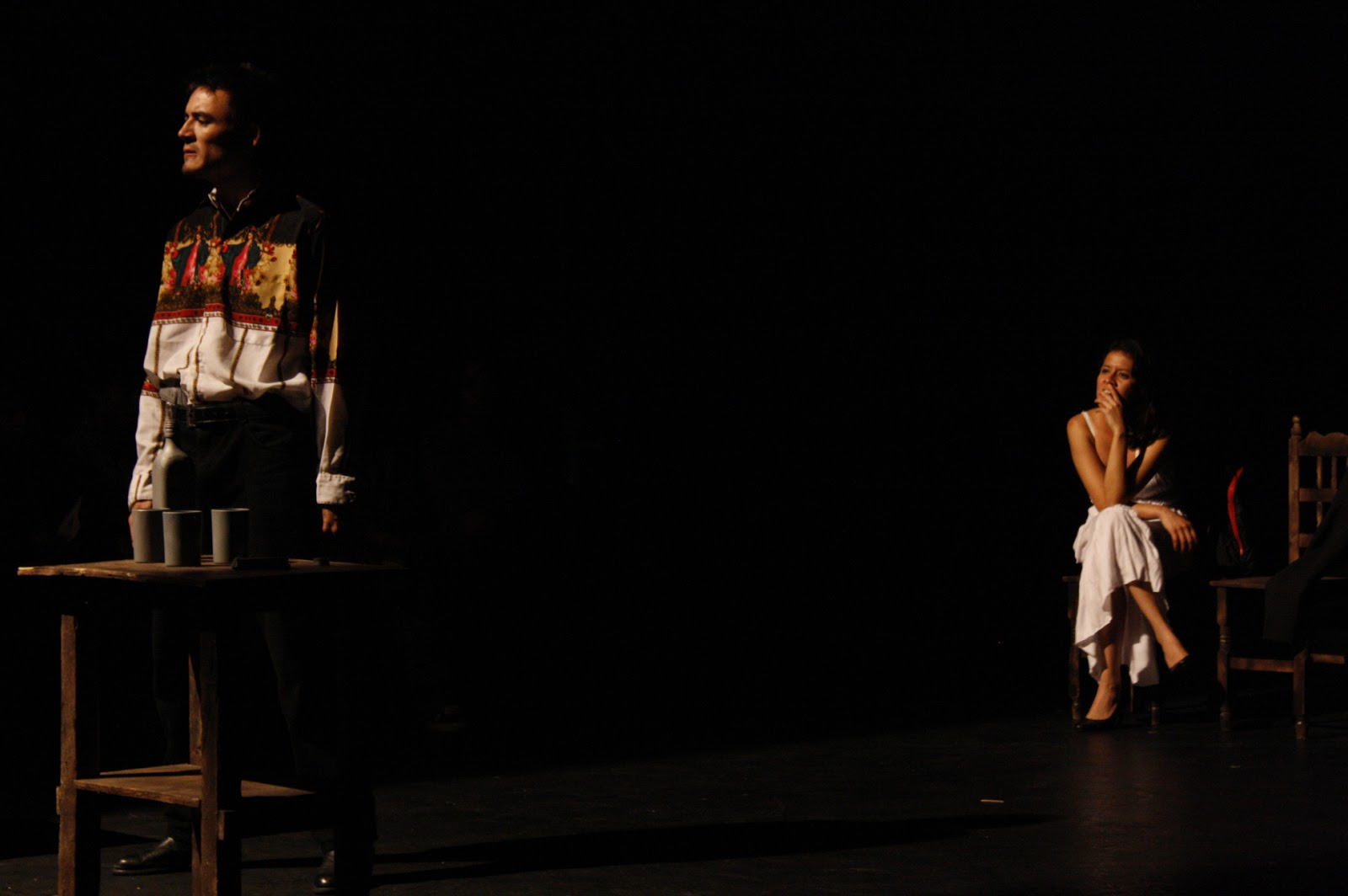 “Héroes anónimos de la escena”, homenaje tras bambalinas