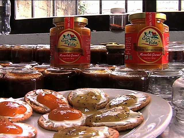 Empresarios veracruzanos elaboran mermelada que ayuda a la salud