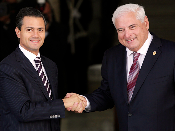 Presidente de Panamá recibe a Peña Nieto; sostienen encuentro privado