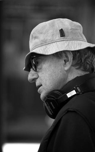 Woody Allen: «La vida es muy cruel, muy difícil, muy dura, por eso trabajo tanto»