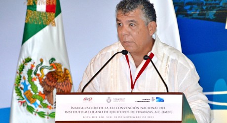 Veracruz, el mejor lugar para discutir los grandes cambios que México necesita: López Hernández