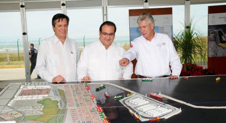 Más de 60 mil mdp y 140 mil nuevos empleos, en la ampliación del puerto de Veracruz: SCT