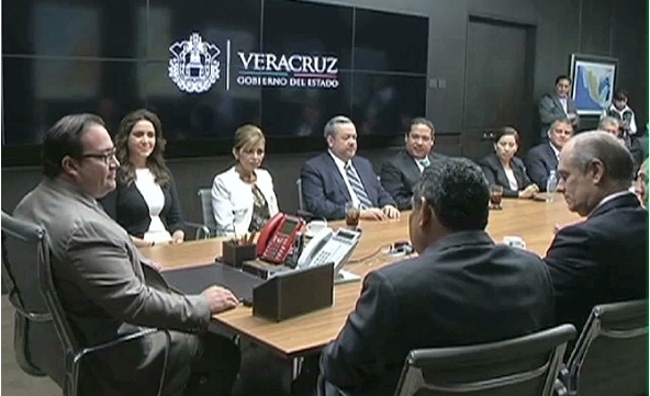 Recibe el gobernador Javier Duarte a los nuevos diputados locales