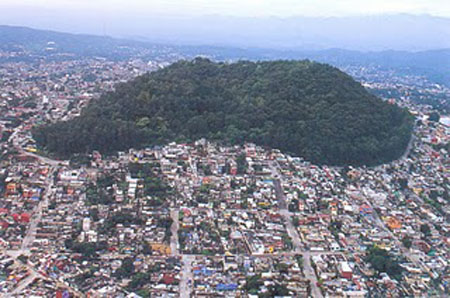 Xalapa se encuentra asentada en una zona con más de 50 volcanes, pero no representan peligro alguno para la población