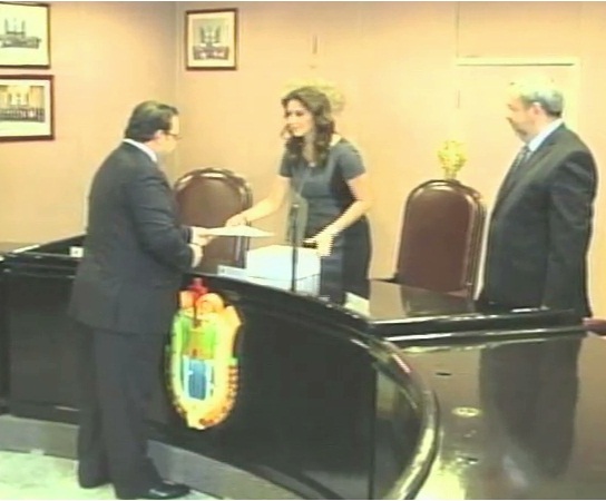 Refrenda el gobernador Javier Duarte diálogo permanente con los veracruzanos durante entrega de su III Informe de Gobierno