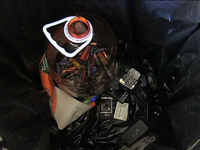 Inicia campaña de acopio y reciclado de residuos electrónicos en la UV