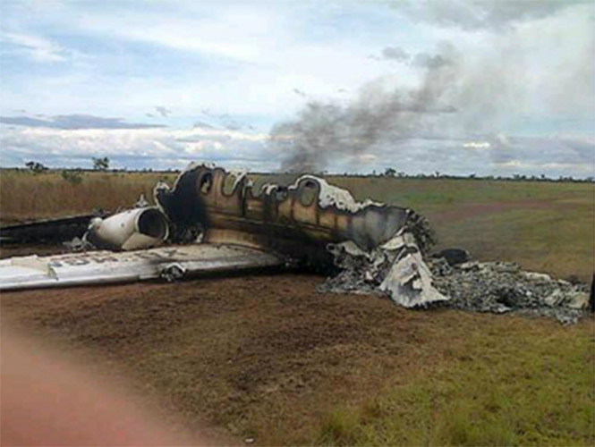 Charlan cancilleres sobre jet mexicano incendiado