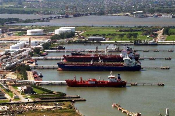 Crece volumen de carga en el puerto de Coatzacoalcos