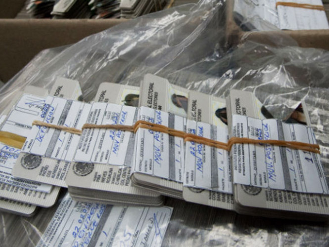 Perderán vigencia en enero casi 8 millones de micas del IFE