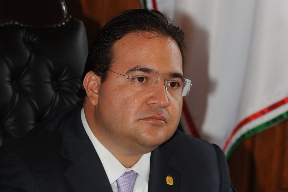 Desocupan casa de Javier Duarte