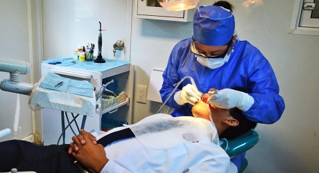 Se estima que el 95% de la población adulta en México tiene problemas dentales