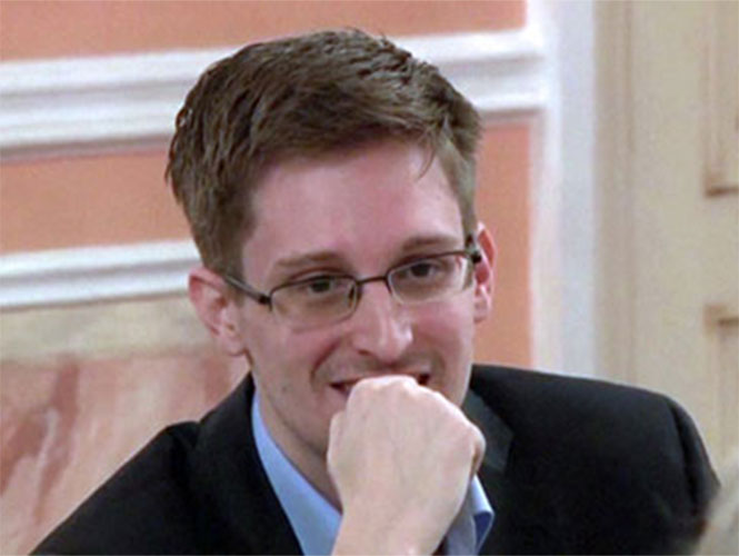Edward Snowden está al borde de la quiebra