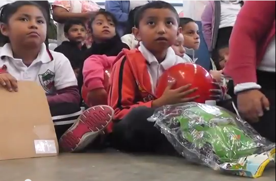 Celebran niños del programa control del niño sano