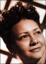 Homenaje a Toña La Negra en la Macroplaza