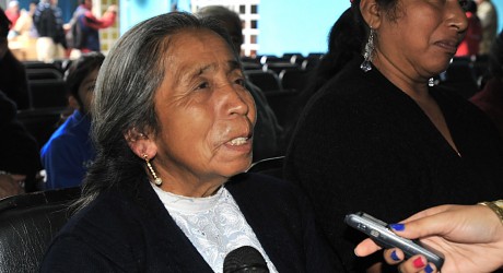 Gracias al Gobernador y su esposa, tendremos una cena de Navidad especial