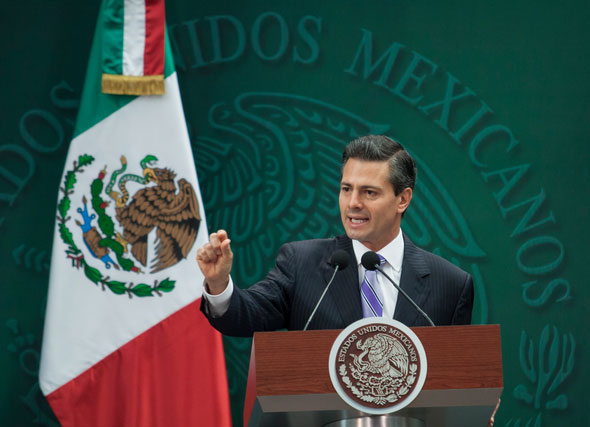 El país se atrevió a despegar, dice Peña Nieto en mensaje