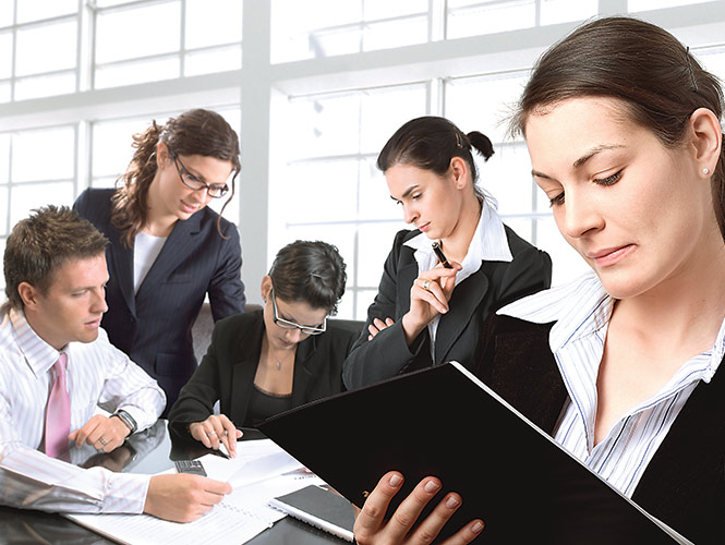 Solteras a los 30, pero felices con su elección