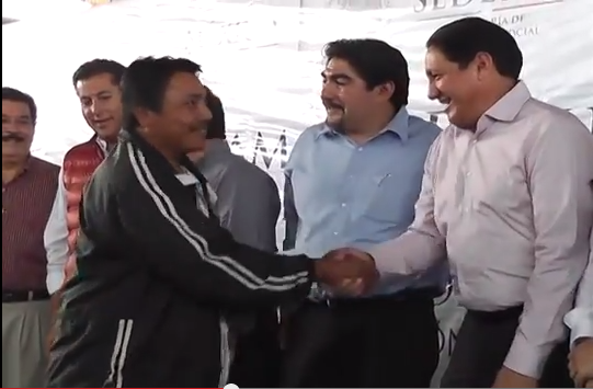 El Gobierno Federal  entrega apoyos a pescadores de la zona sur