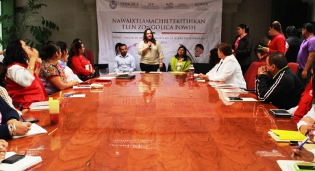 Imparten taller de náhuatl a servidores públicos para mejorar atención a población indígena