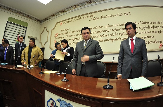 El cabildo xalapeño aprobó la reestructuración de los servicios y dependencias municipales para una mayor eficiencia