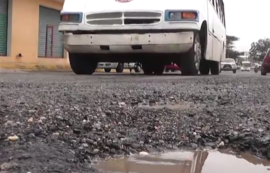 Concluye el programa emergente de bacheo en Coatzacoalcos.