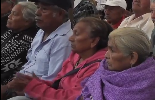Abuelitos fueron beneficiados con el pago del programa más 65.