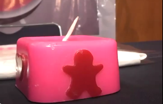 Encienden luz de esperanza por los niños con cáncer.