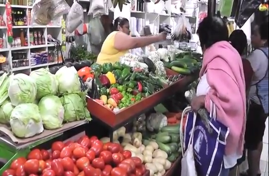 Comienzan a regularizarse los precios de los productos de la canasta básica en el Sur.