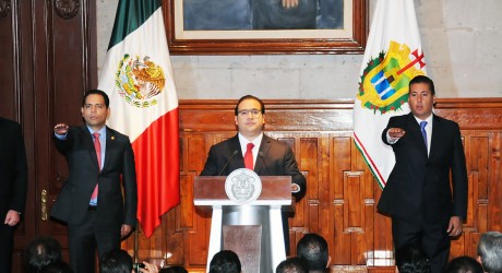 Relevo institucional responde a compromiso de gobierno: Javier Duarte